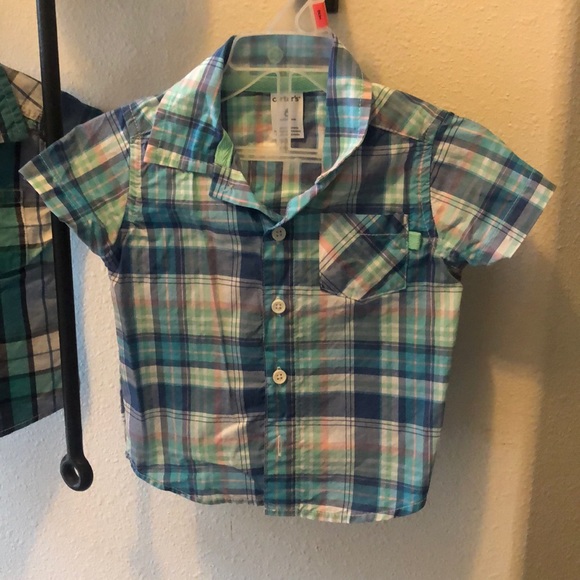 Two Plaid button up shirts - Picture 2 of 3